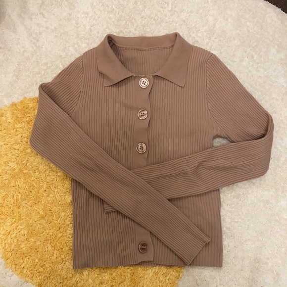 Front button cardigan - Picture 5 of 6